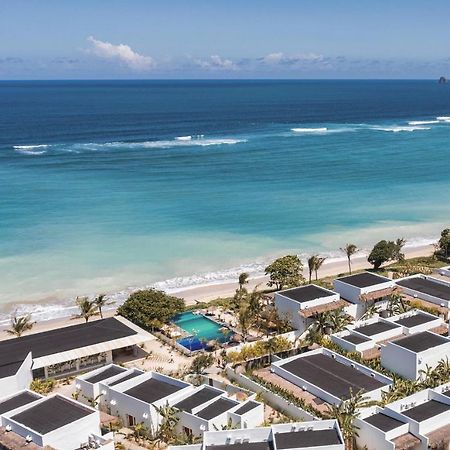 Amber Lombok Beach Resort Selong Belanak Esterno foto