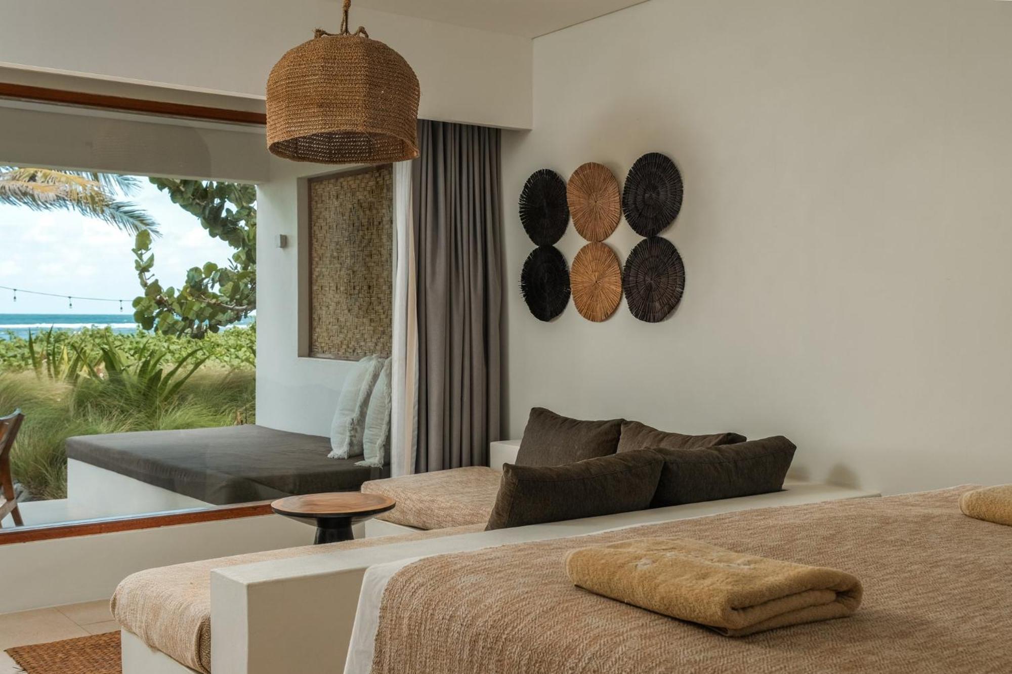 Amber Lombok Beach Resort Selong Belanak Esterno foto