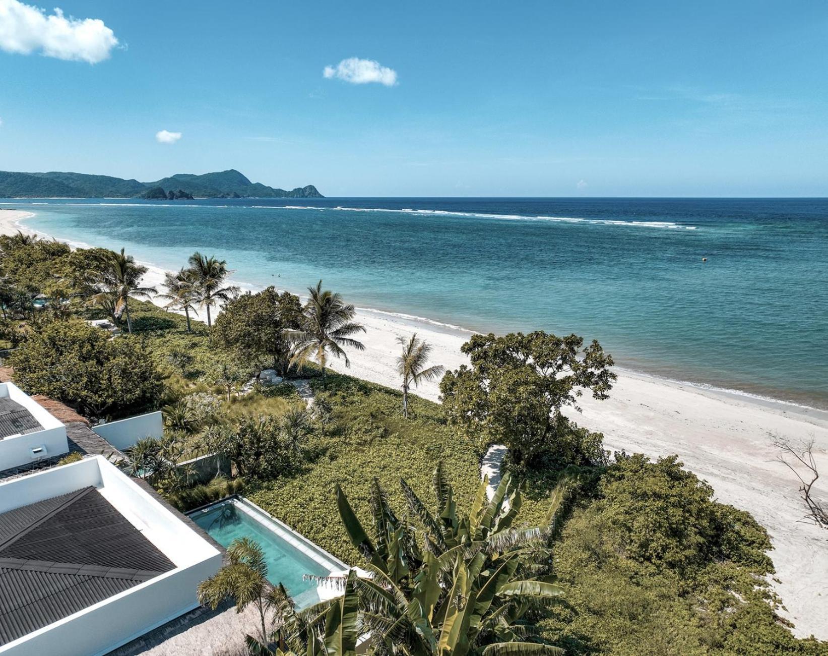 Amber Lombok Beach Resort Selong Belanak Esterno foto